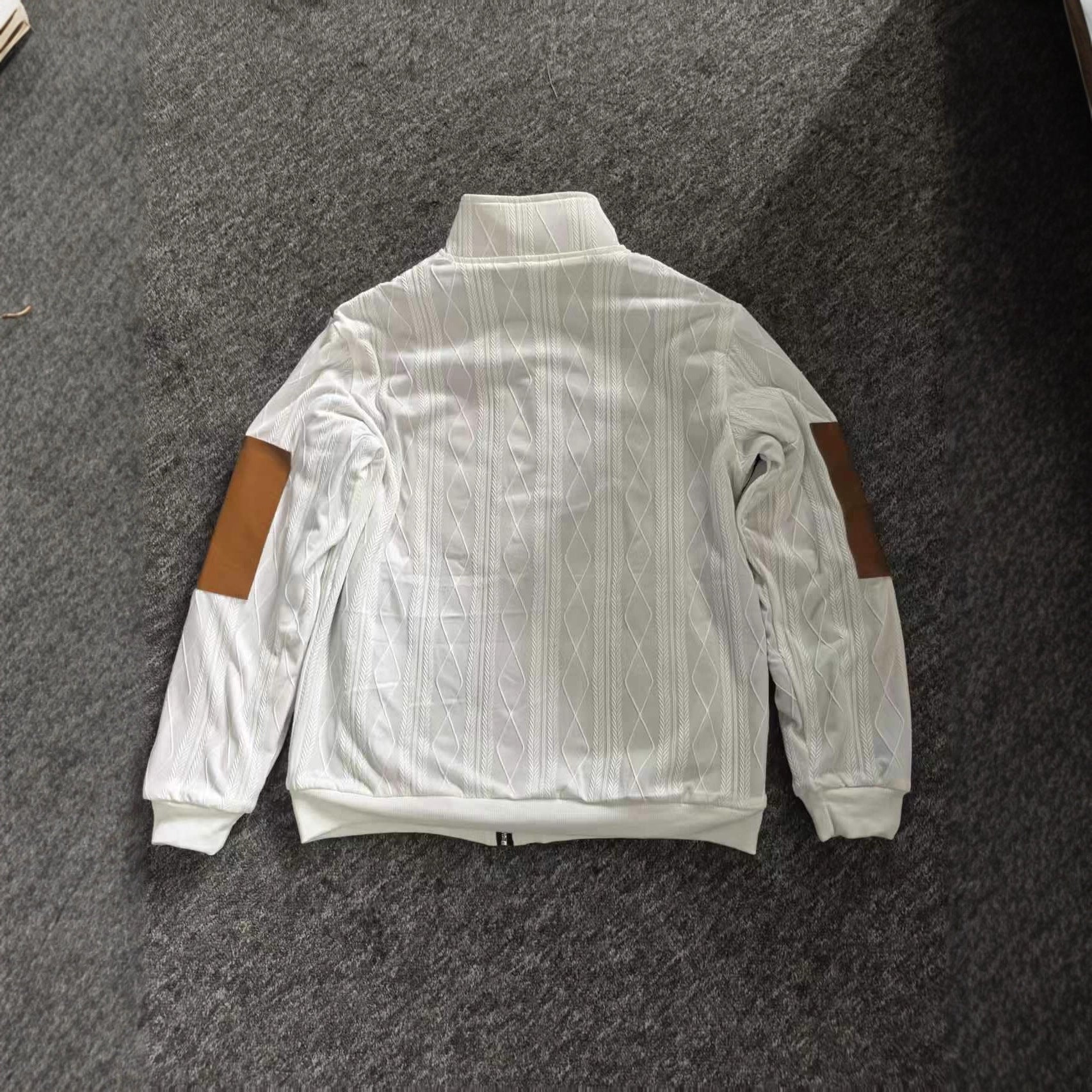 Color-block Textured Fleece-lined Zip-up Casual Jacket - Image 2