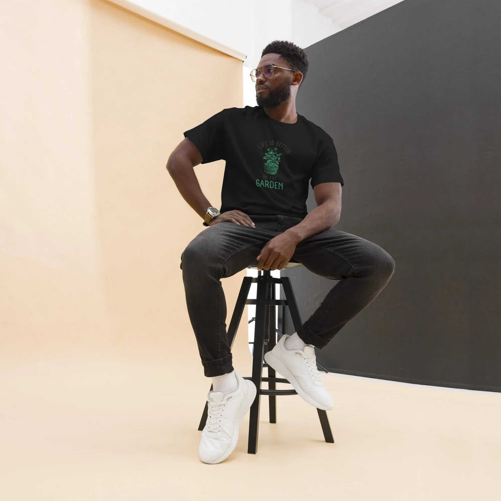 Men's Classic TeeMen's classic teeElevate your casual wardrobe with our Men's Classic Tee, crafted for a structured yet stylish look. Made from 100% cotton, this tee ensures comfort and breathability[Bal]